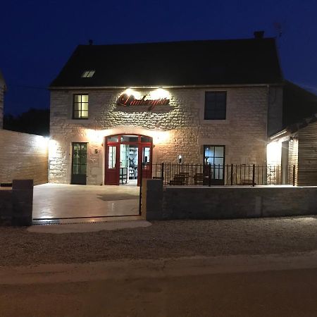 Отель L'Aubergiste Corcelles-les-Arts Экстерьер фото